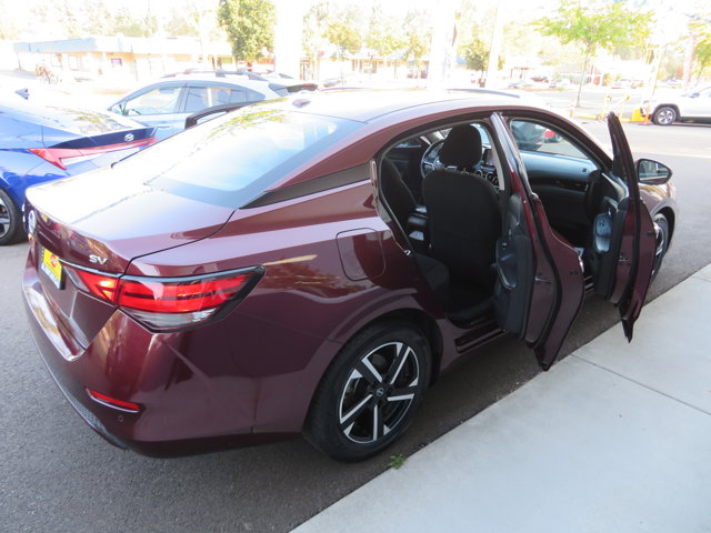 2024 Nissan Sentra SV photo 9