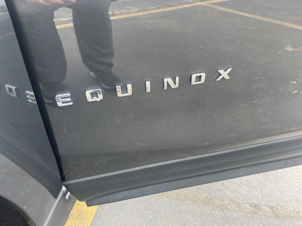 2019 Chevrolet Equinox LT photo 24