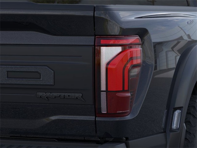 2025 Ford F-150 Raptor photo 13