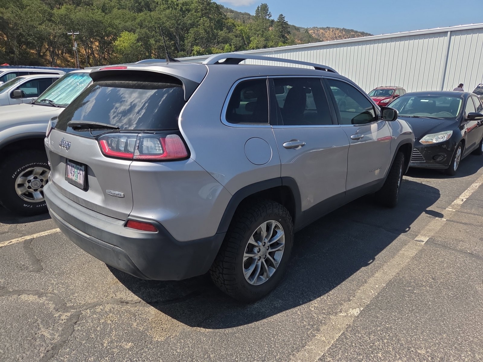2019 Jeep Cherokee Latitude photo 3