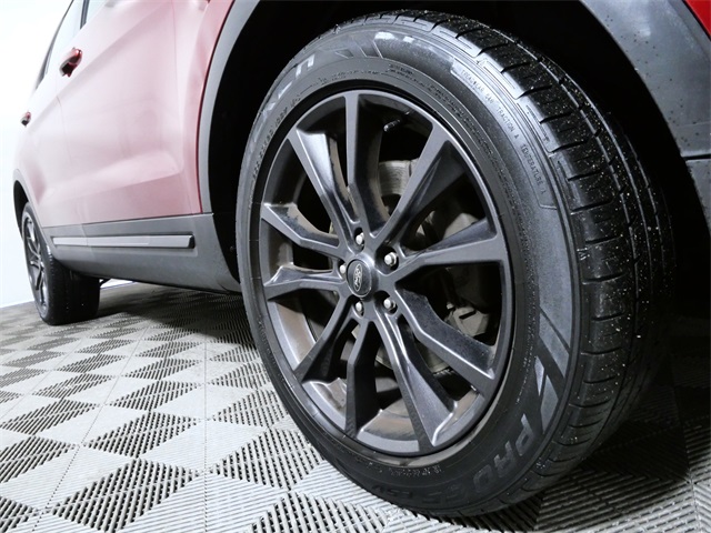 Used 2019 Ford Explorer XLT with VIN 1FM5K8D84KGA51960 for sale in Apple Valley, Minnesota