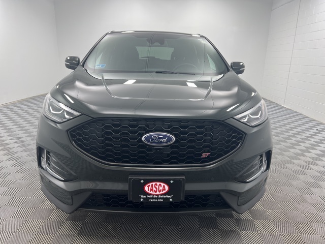 2024 Ford Edge ST photo 3