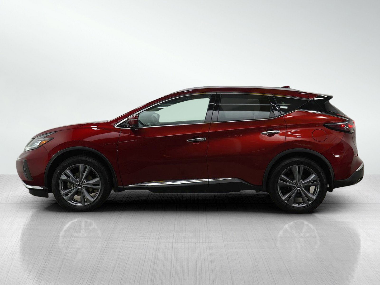 2024 Nissan Murano Platinum photo 2