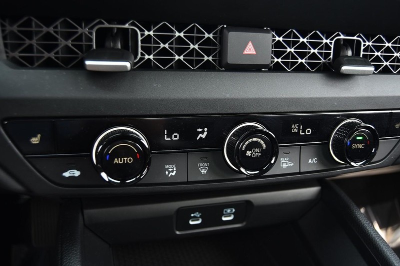 2025 Honda Accord SE photo 13