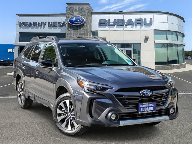 2025 Subaru Outback Limited's photo