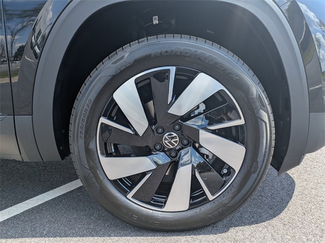 2026 Volkswagen Atlas Cross Sport SE Technology photo 4