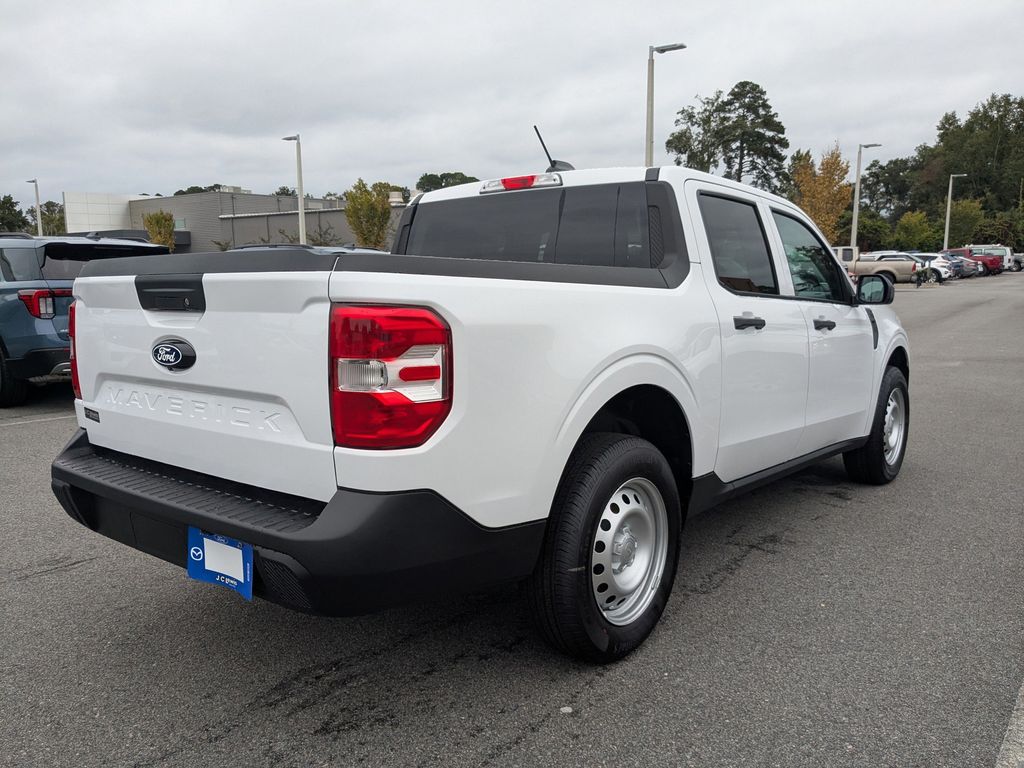 2025 Ford Maverick XL photo 3