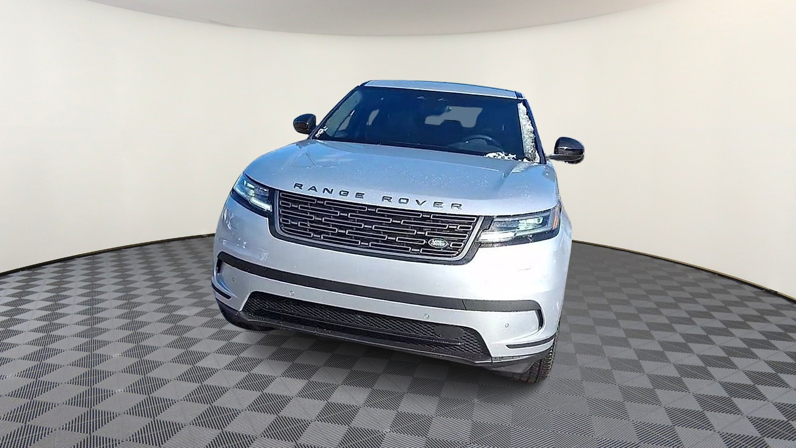 2025 Land Rover Range Rover Velar P250 S photo 3