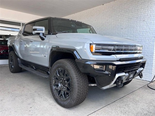 2025 GMC HUMMER EV 2X's photo