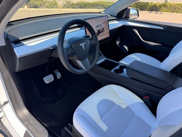 2023 Tesla Model Y Performance photo 5