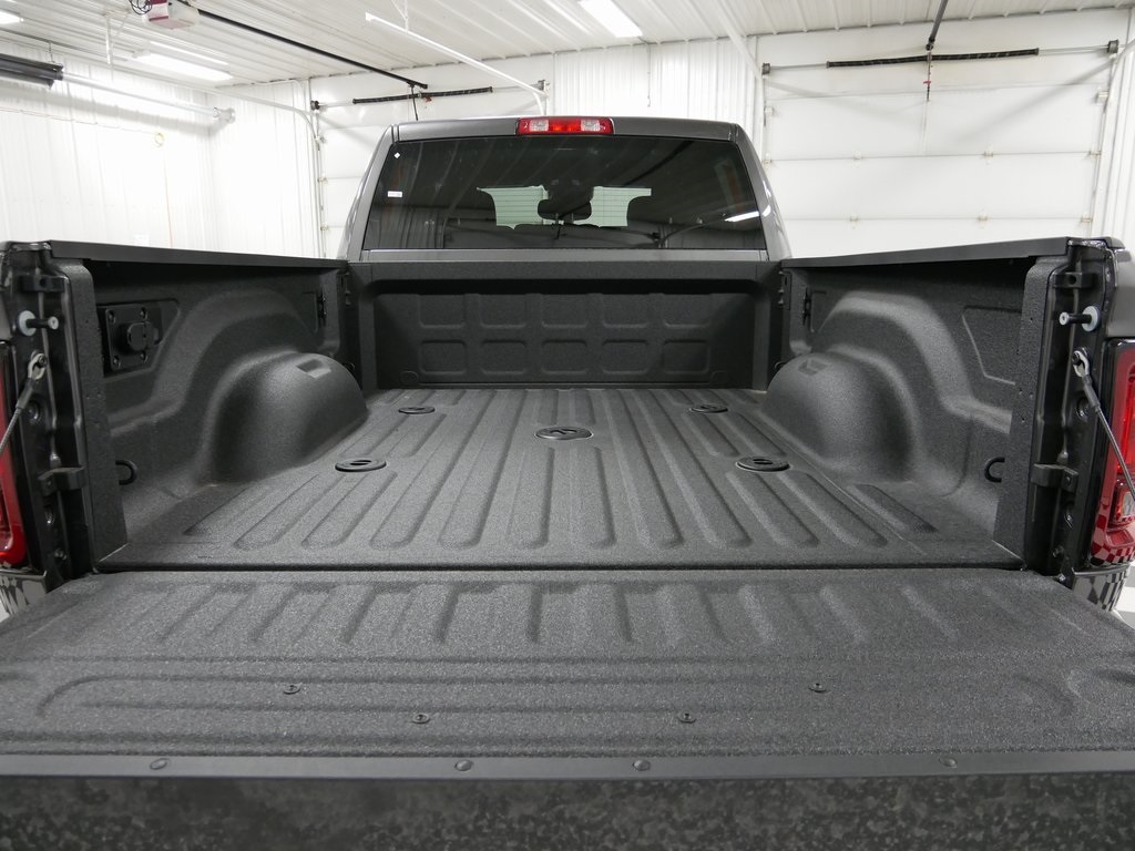 2026 Ram 3500 Big Horn photo 6