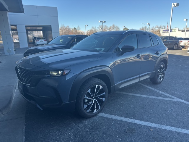 2025 Mazda CX-50 Premium Plus's photo