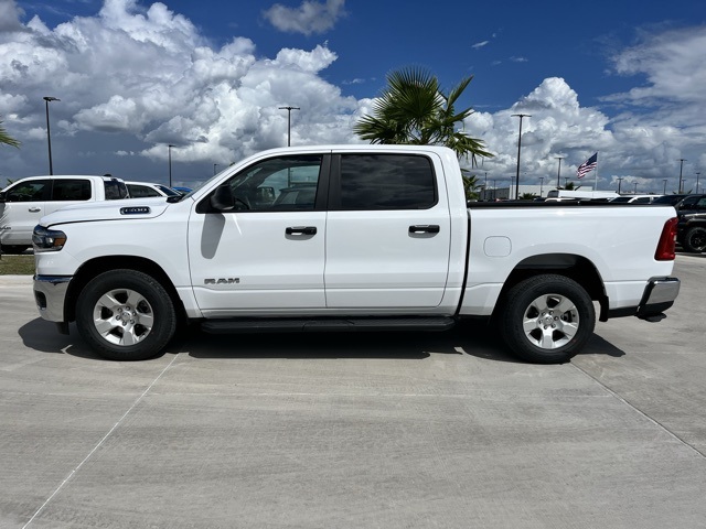 2025 Ram 1500 Tradesman photo 2