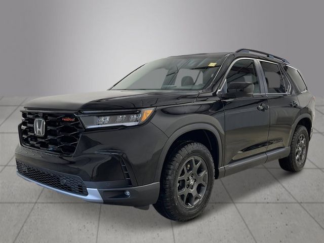 2025 Honda Pilot TrailSport's photo
