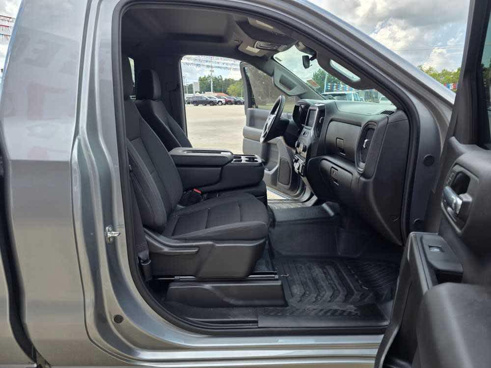2024 Chevrolet Silverado 1500 Work Truck photo 11