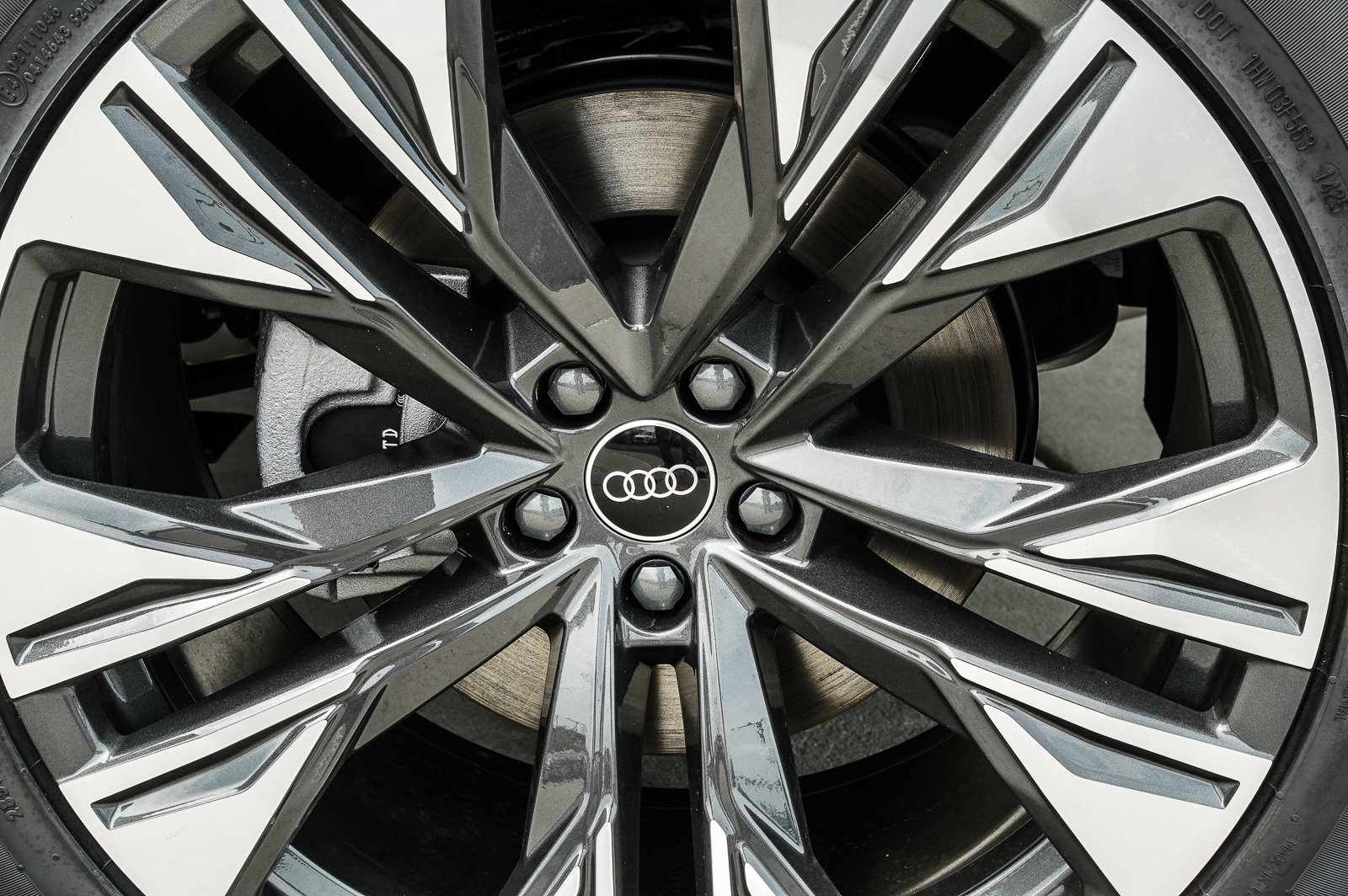2025 Audi Q8 line Premium Plus photo 26