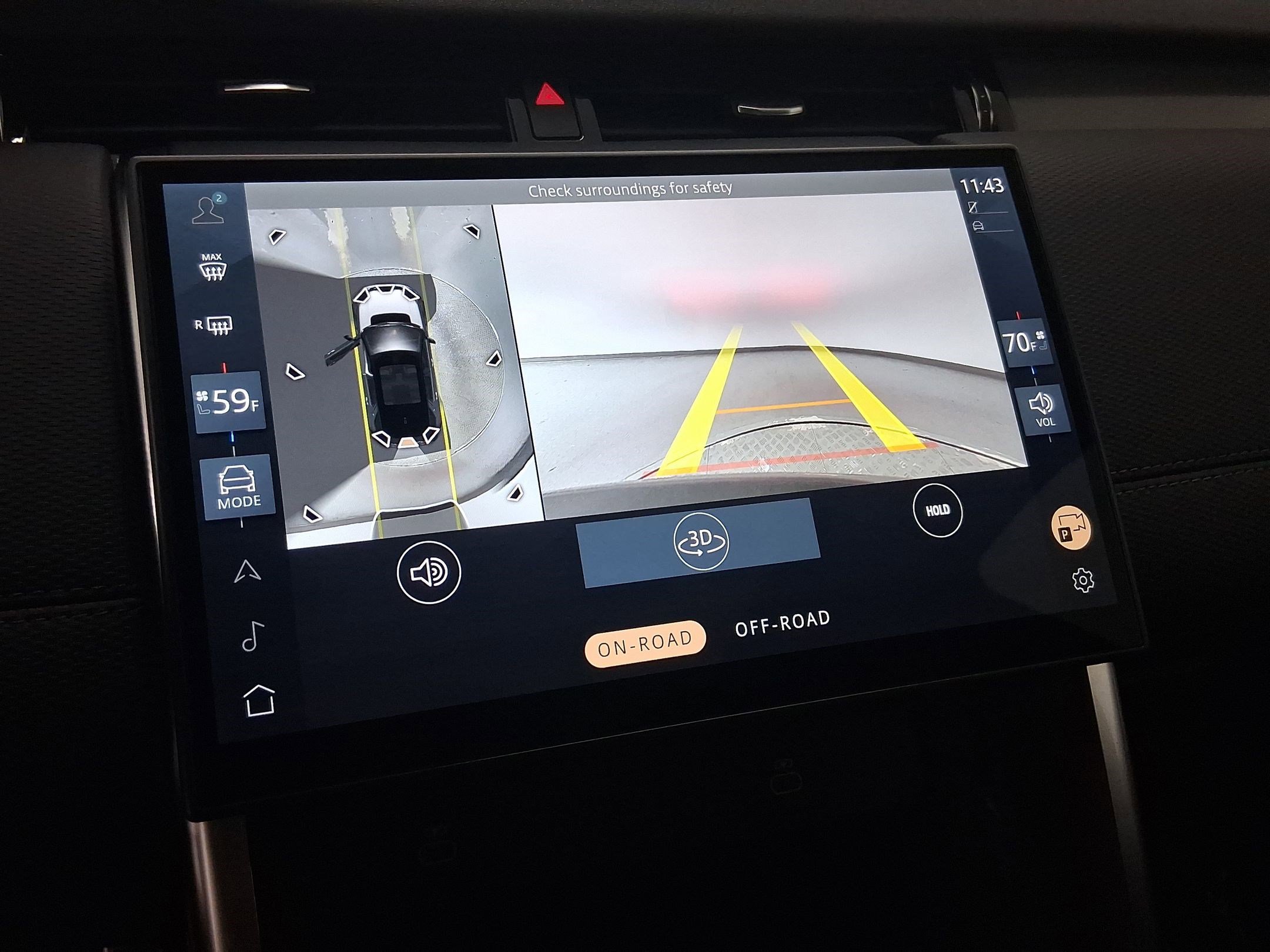 2025 Land Rover Discovery Sport Dynamic SE photo 21
