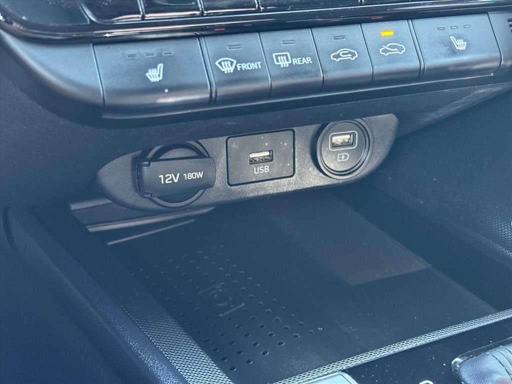 2021 Hyundai Elantra SEL Convenience photo 20