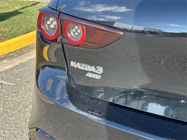 2019 Mazda Mazda3 Base photo 10