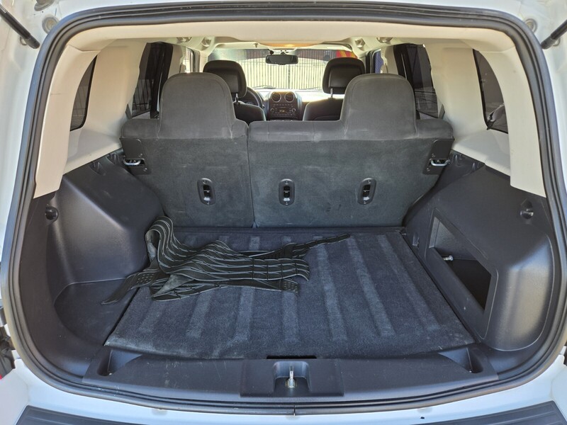 2017 Jeep Patriot Sport photo 11