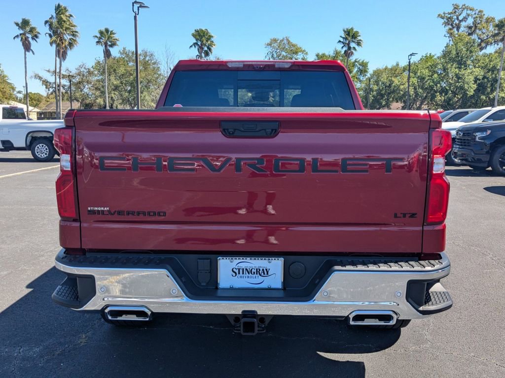 2025 Chevrolet Silverado 1500 LTZ photo 4
