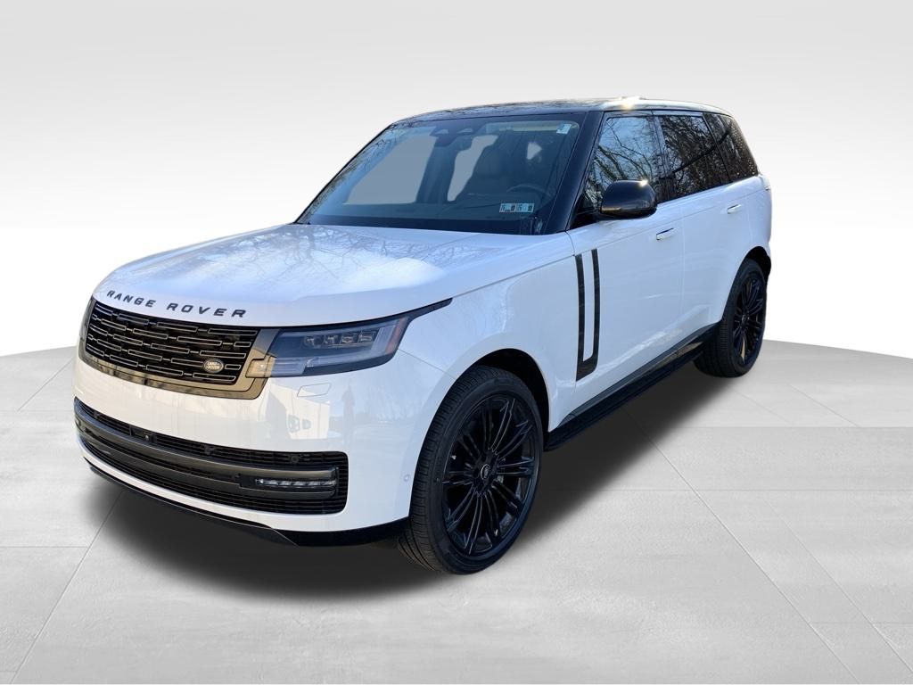 2025 Land Rover Range Rover SE's photo