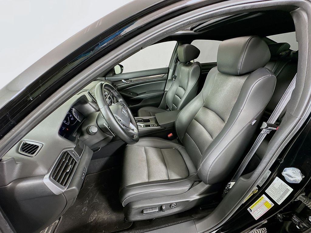 2022 Honda Accord 2.0T Sport photo 20