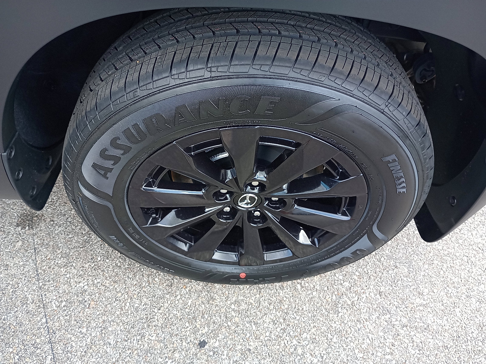 2025 Mazda CX-50 Preferred photo 10