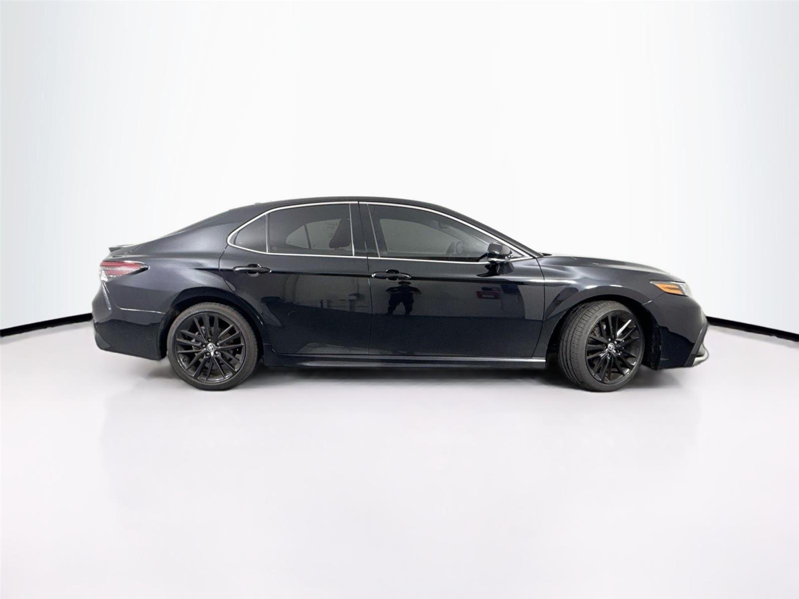 2023 Toyota Camry XSE photo 4