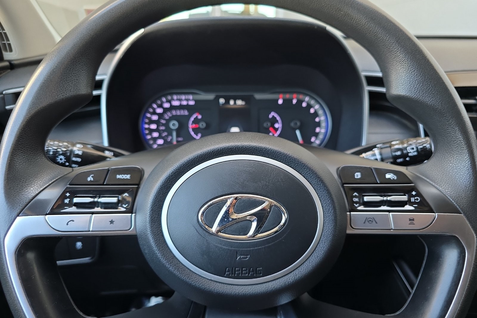 2022 Hyundai Tucson SEL photo 24