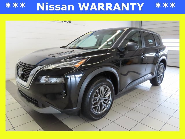 2023 Nissan Rogue S's photo