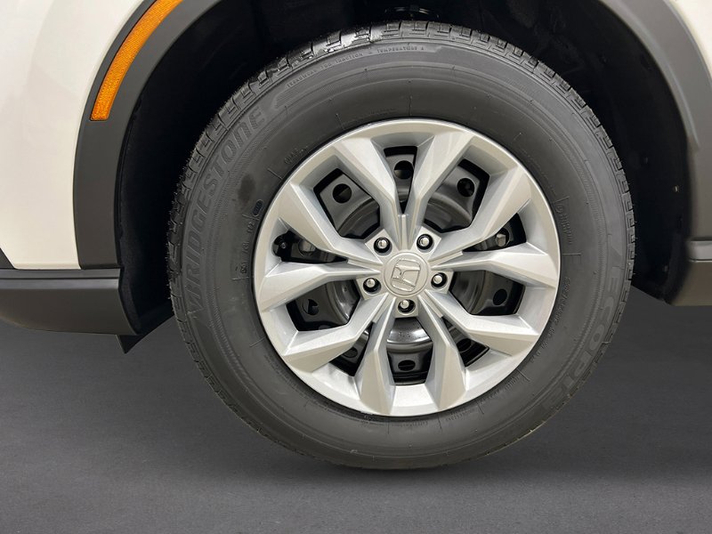 2025 Honda CR-V LX photo 4
