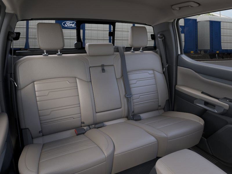 2025 Ford Ranger Lariat photo 3