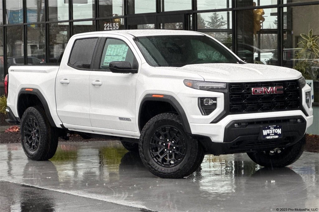 2026 GMC Canyon Elevation's photo