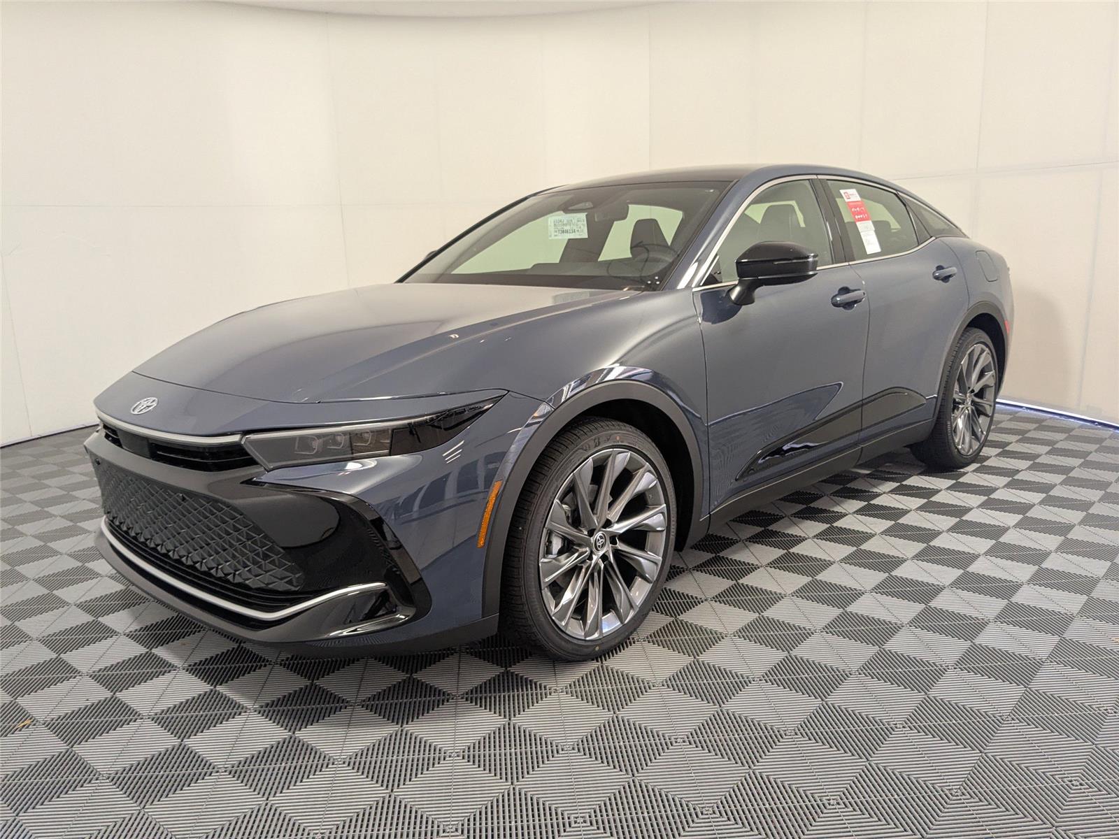 2026 Toyota Crown Limited's photo