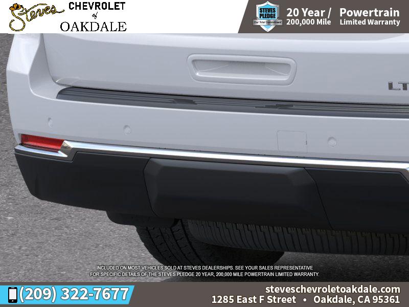 2026 Chevrolet Suburban LT photo 14