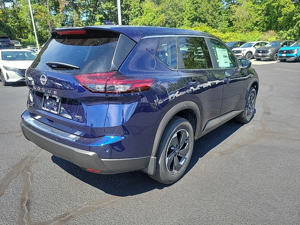 2026 Nissan Rogue SV photo 3