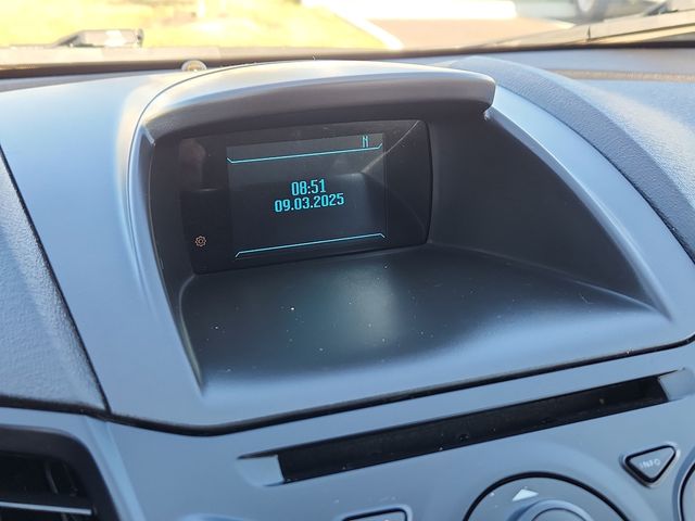 2014 Ford Fiesta SE photo 28