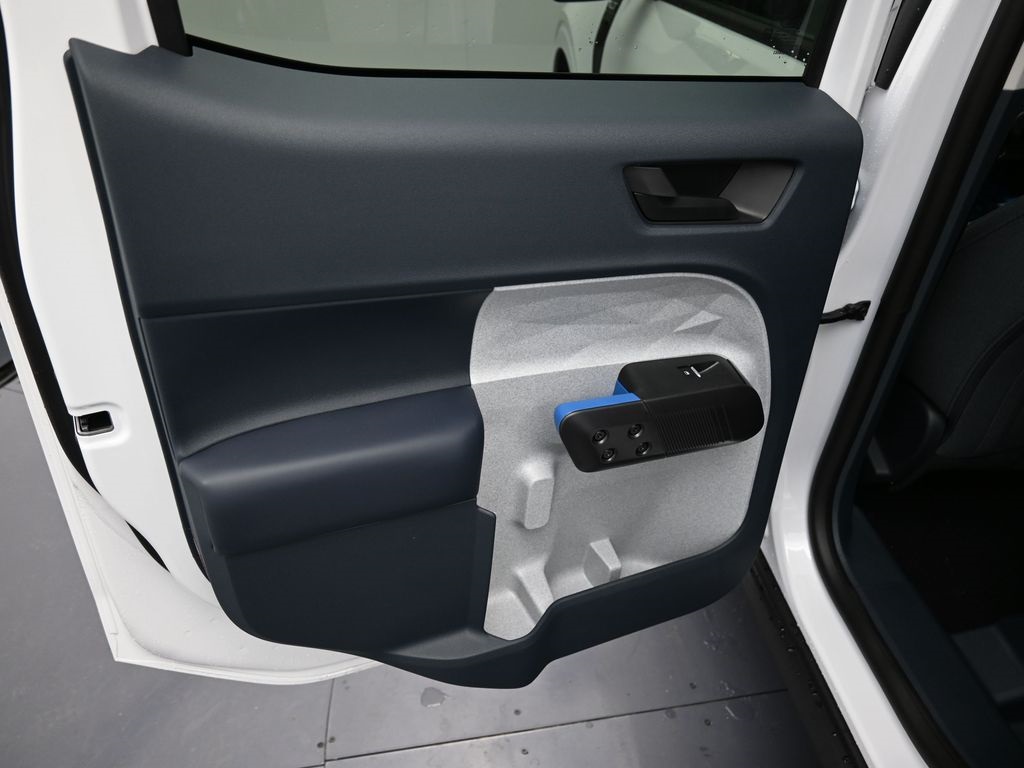 2025 Ford Maverick XLT photo 18