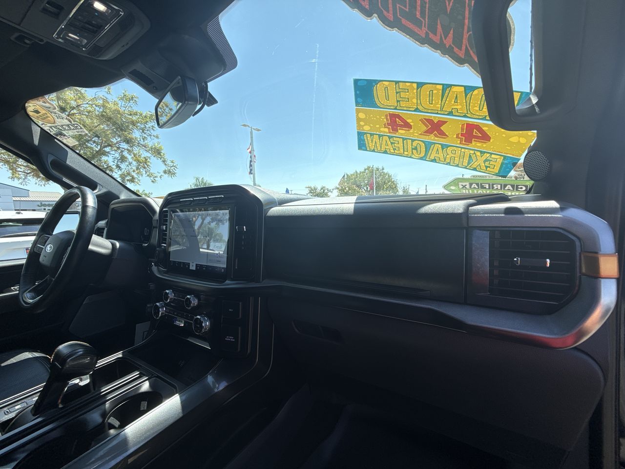 2022 Ford F-150 XL photo 20