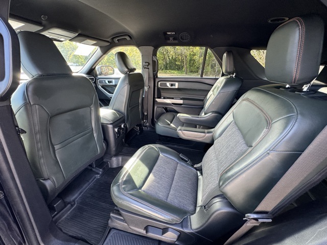 2022 Ford Explorer Timberline photo 11