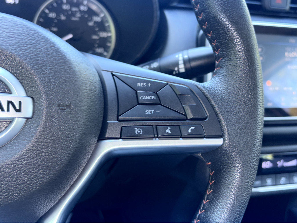 2020 Nissan Versa 1.6 SR photo 15
