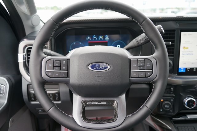 2025 FORD F-250 - Image 42