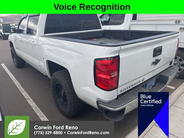 2018 Chevrolet Silverado 1500 LT photo 3