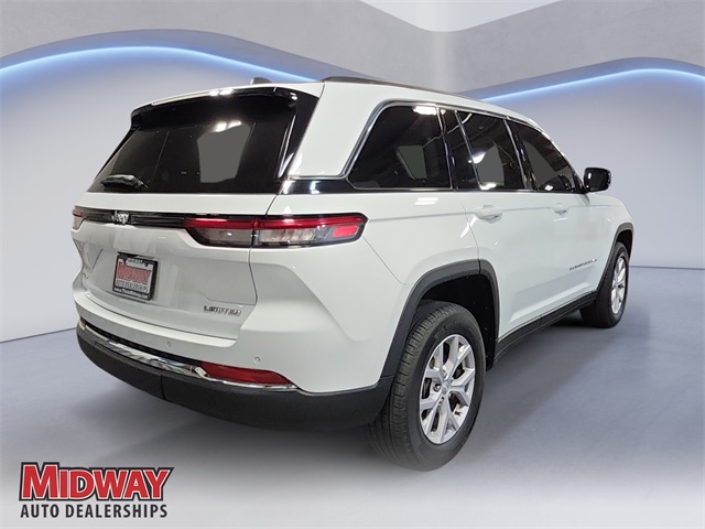 2022 Jeep Grand Cherokee Limited photo 4