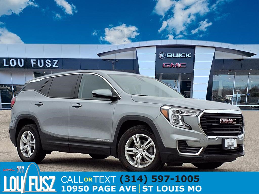 2024 GMC Terrain SLE's photo