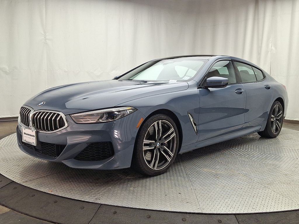 2022 BMW 8 Series 840i's photo