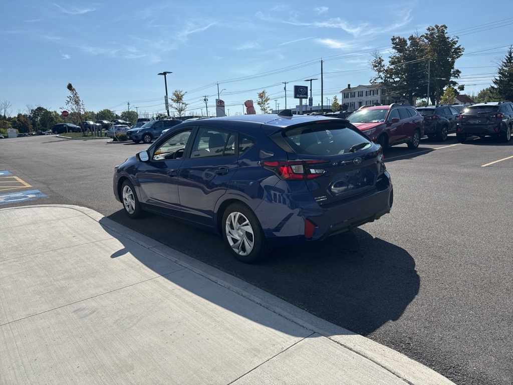 2024 Subaru Impreza Base photo 2
