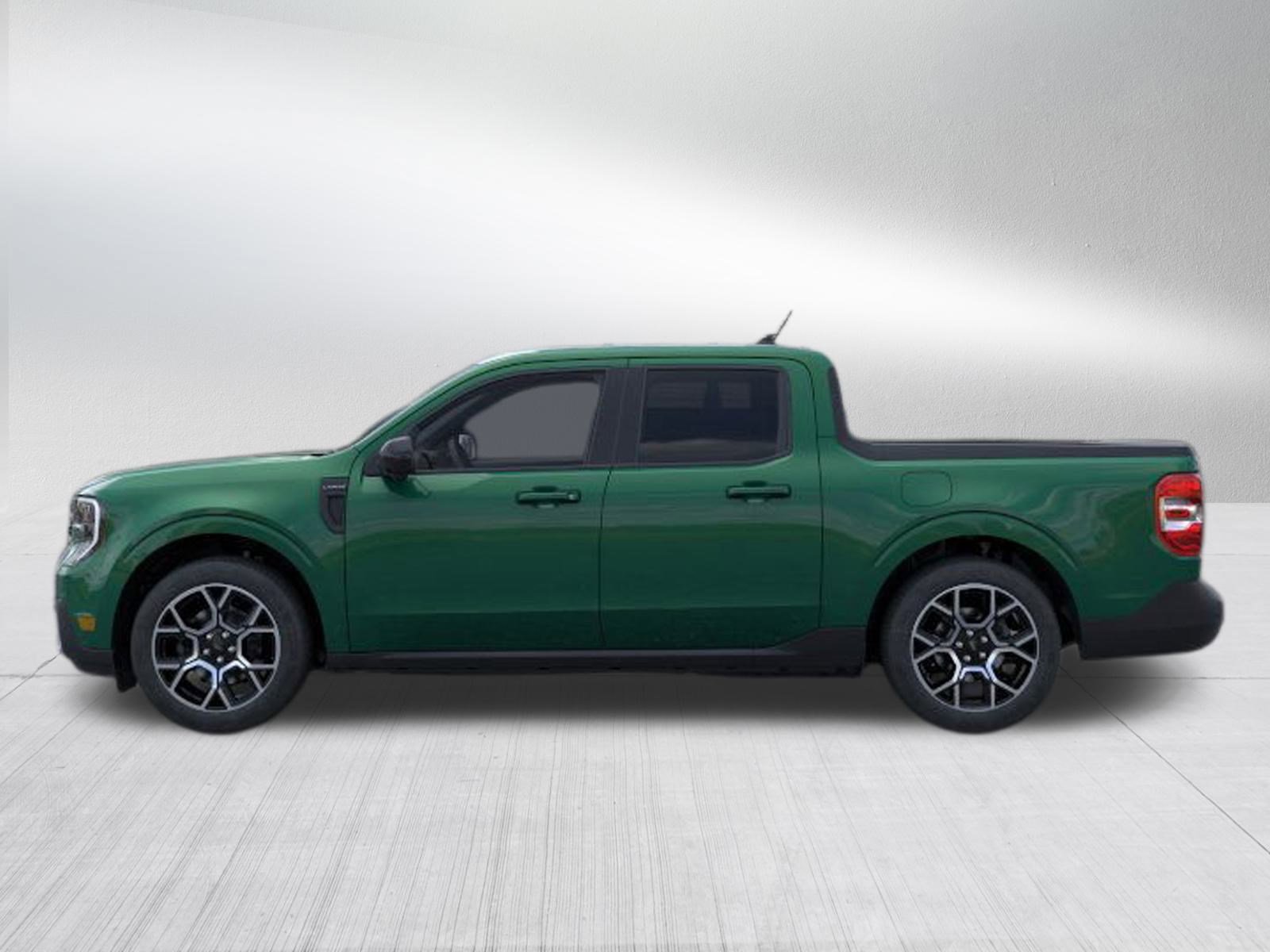 2025 Ford Maverick Lariat photo 3