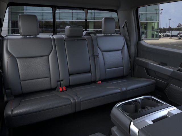 2025 Ford F-150 Lariat photo 10